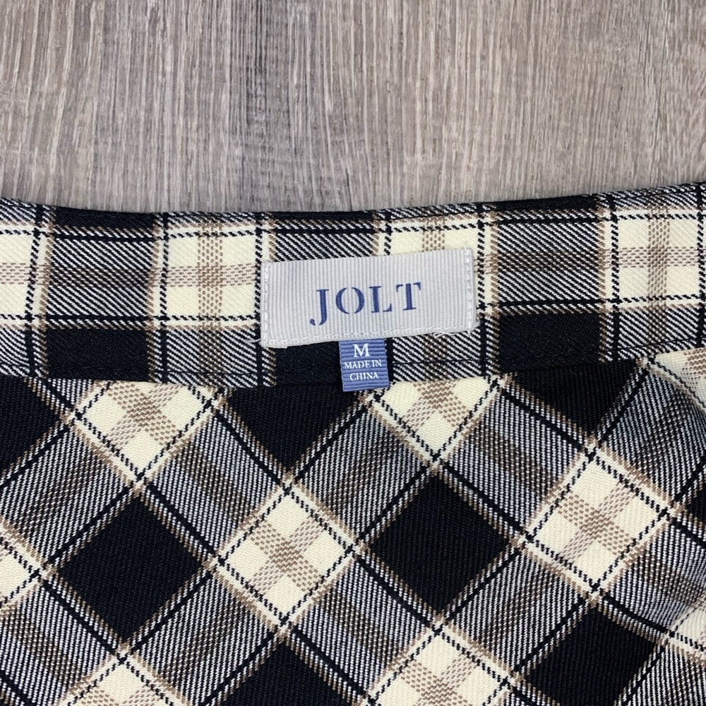 NEW! Jolt mini plaid skirt. Size medium - Picture 5 of 6